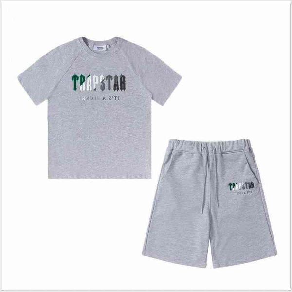 

mens trapstar t shirts tracksuits letter embroidery tshirts sportswear men summer clothing casual two pieces set loose short sleeve jogging, White;black