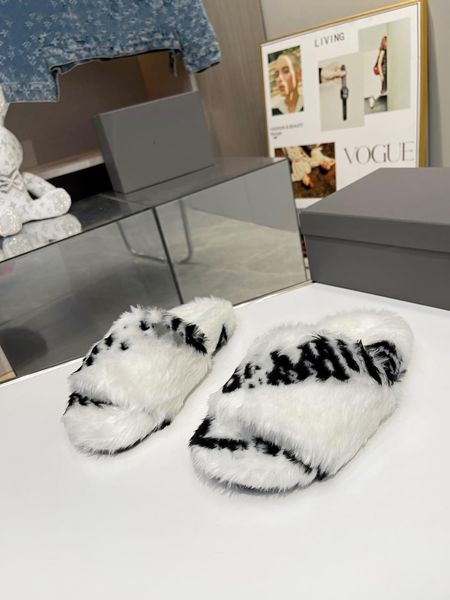 

designer slippers brand womens sandals soft fashionable out design ladies hollow platform made transparent materials lovely sunny beach for, Black