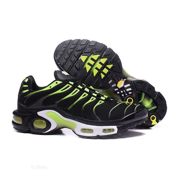 

2021 design mens shoes breathable mesh chaussures homme tn requin noir running shoe size 7-12