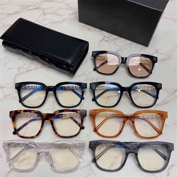 

sunglasses xiaoxiang flat light mirror ch0748 gray large frame plate eyeglass female ins net red same box letter leg w3x2, White;black