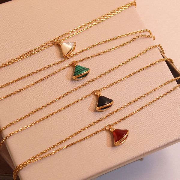 

small skirt necklace female titanium steel rose gold fritillaria alba simple personality double layer fan necklace pendant, Silver