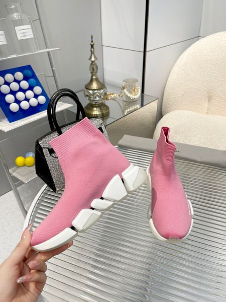 

classic mens casual shoes low cut boots triple white black wheat red men women fashion trainers sports sneakers platform outdoor shoe 0829