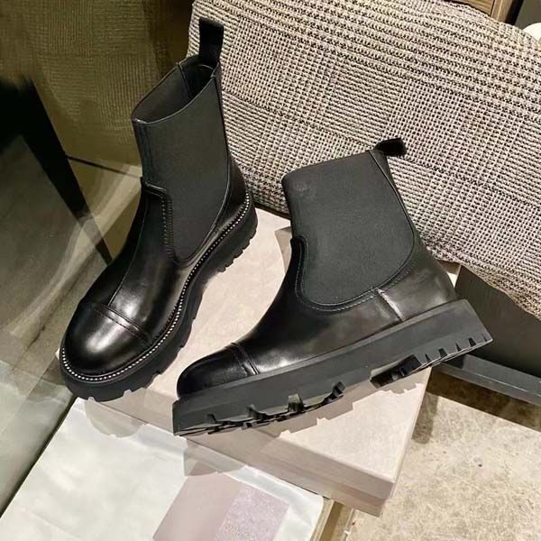 

designer women boots genuine leather thick bottom martin boot platform middle heel autumn and winter shoes size 35-41 with box, Black
