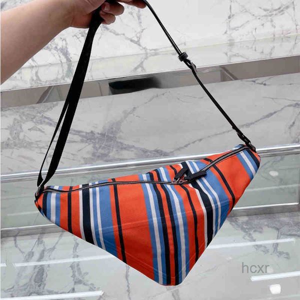 

cross body triangle shape stereo sports bag designers shoulder bags high capacity crossbody woman's handbags