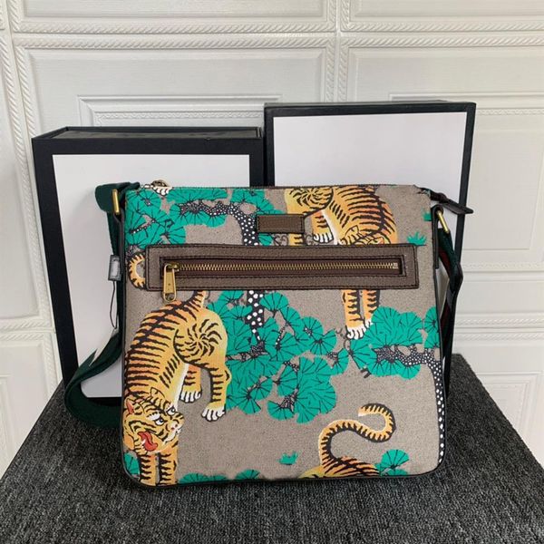 

classic women shoulder bags mens cute real leather luxurys designers messenger bag men crossbody ba g size 21 23 4cm handbags purses 02784