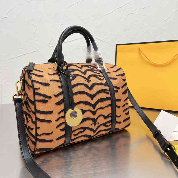 

luxury saddle crossbody fends bags for womens multicolor handbag designer sling bag baguette tote shoulder purses woman 7a fashion wallet bc