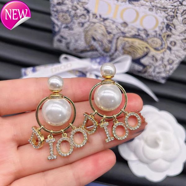 

luxury brand design earrings d family gold cd letter earrings 2022 new .com red star pearl, Golden;silver