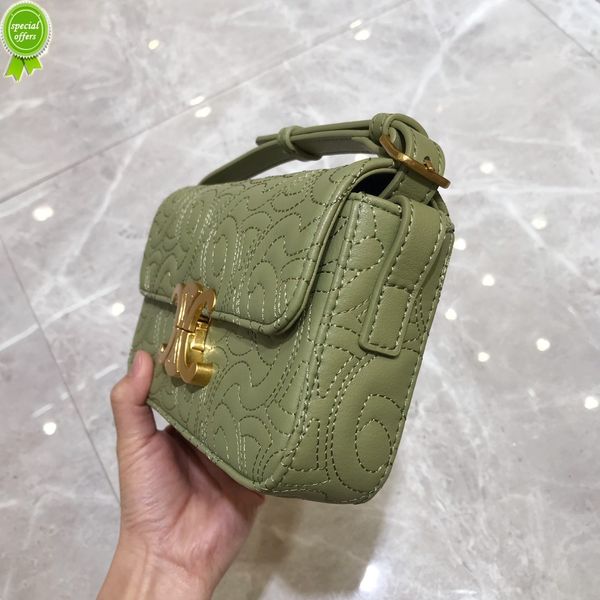 

designer clutch bag evening clutches luxury handbags 2022 summer new embroidered triumphal arch armpit fashion texture portable shoulder sma