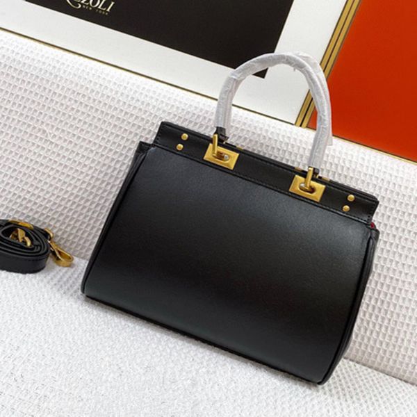 

new cowhide retro shoulder bag brass craft women's bag willow nail decoration fashion classic handbag 2200909