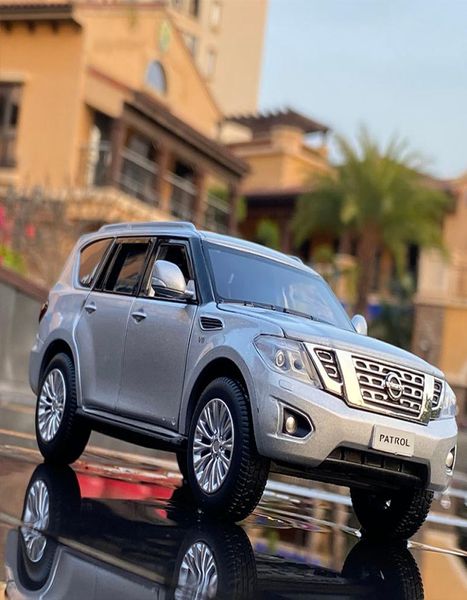 

132 nissan patrol suv alloy car model diecasts toy metal toy vehicles car model high simulation collection childrens toy gift no