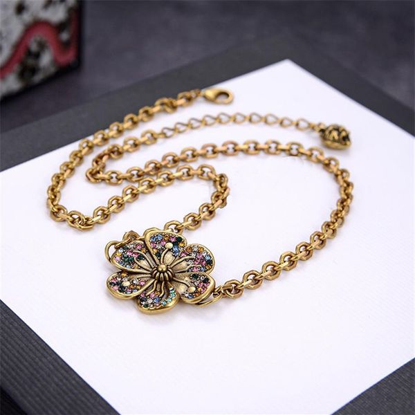 

luxury diamond pendant animal head link necklace designer letter seal pendants for ladies cocktail party accessories2362, Silver