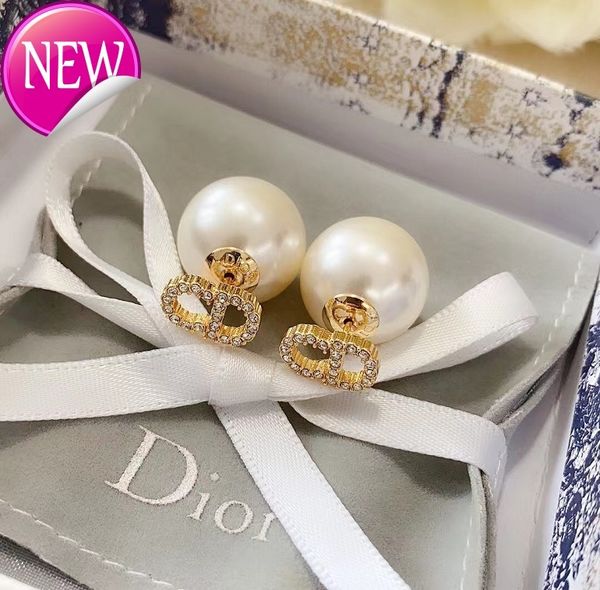 

luxury brand design earrings d home / di diamond inlaid cd pearl earrings simple fashion temperament high sense female korean style jewelry, Golden;silver