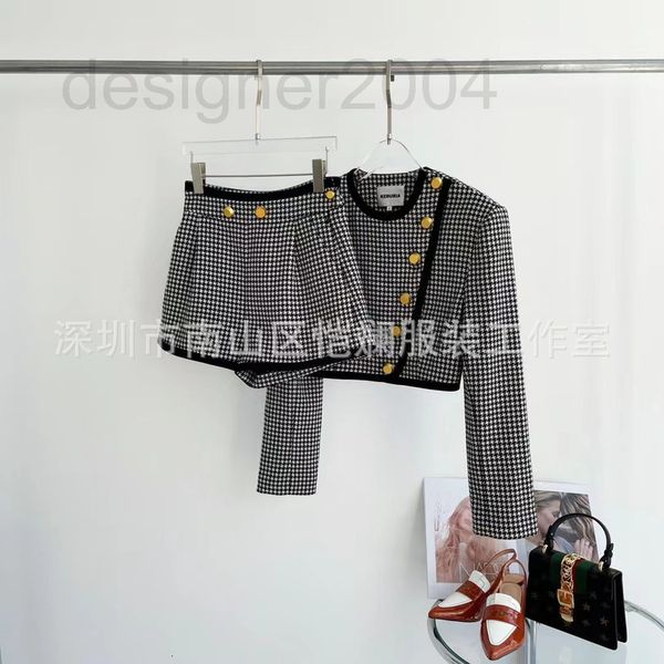 

women's tracksuits designer kebur 2022 spring / summer new product black and white thousand bird check gold button shorts jacket chen b, Gray