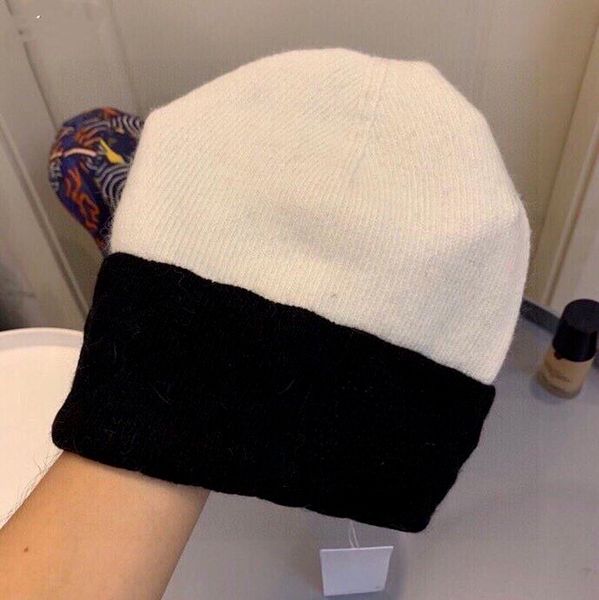 

fleece classic embroidered floral rabbit knitted hat casual women's wool hat winter warm beanie/skull caps fashion street hats chapeau, Blue;gray