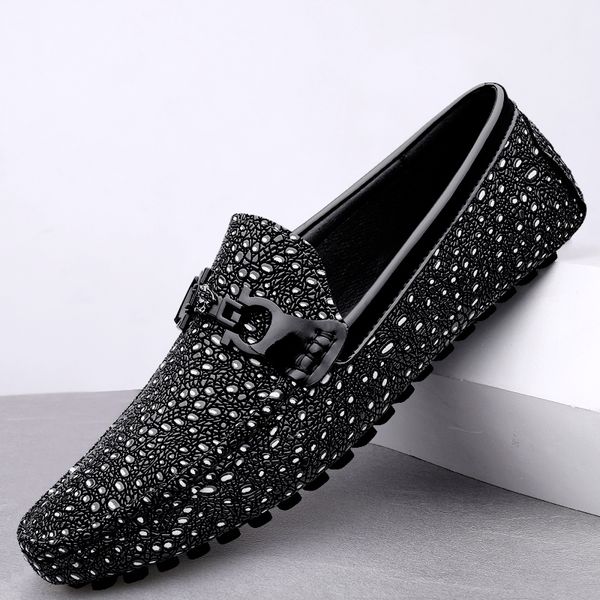 

leather shoes fall 2022 black portable breathable wear-resistant shock-absorbing non slip soft sole metal elastic belt men, Red;white