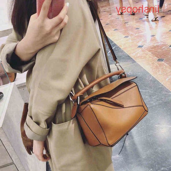 

classic women loewss's handbags leather geometric bag 2022 mini m