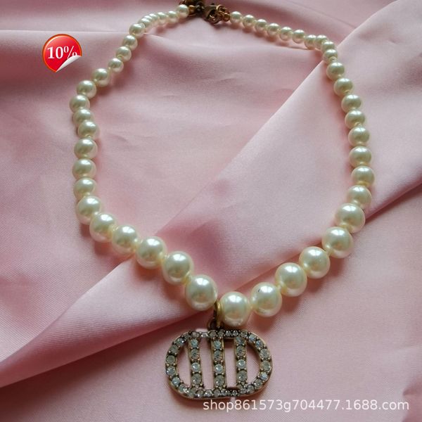 

luxury design women's necklace 2022 new pearl d diamond inlaid cd ancient gold, Silver