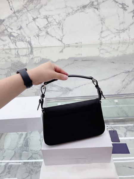 

pradity fashion cleo hobo bag 2023 pra das fashion luxury designer bags crossbody bag totes purse handbags wallets shoulder bags flaps canva
