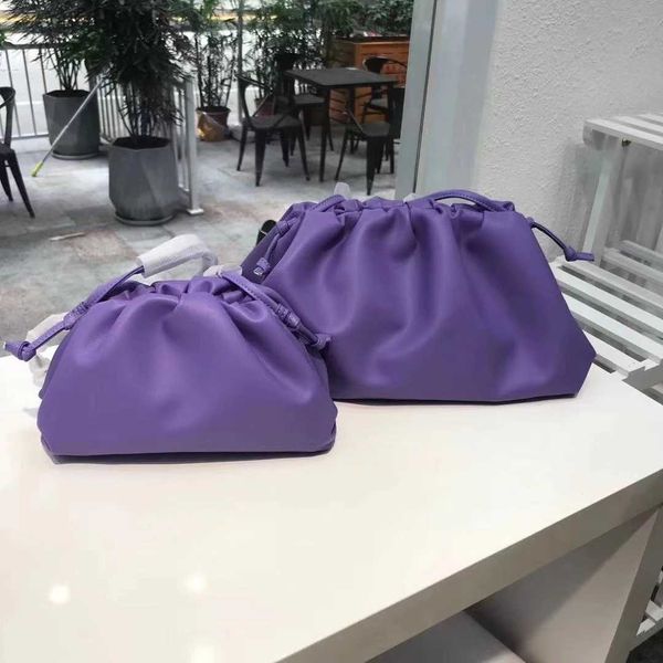 

designer bags genuine leather b cloud soft wrinkled dumplings messenger luxury handbags women clutches single shoulder v mini pouch