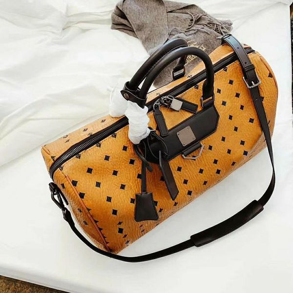 

10a oversize travel bags women designers bag original pillow pack patent handbag genuine leather shoulder wallet imitation brands clutch