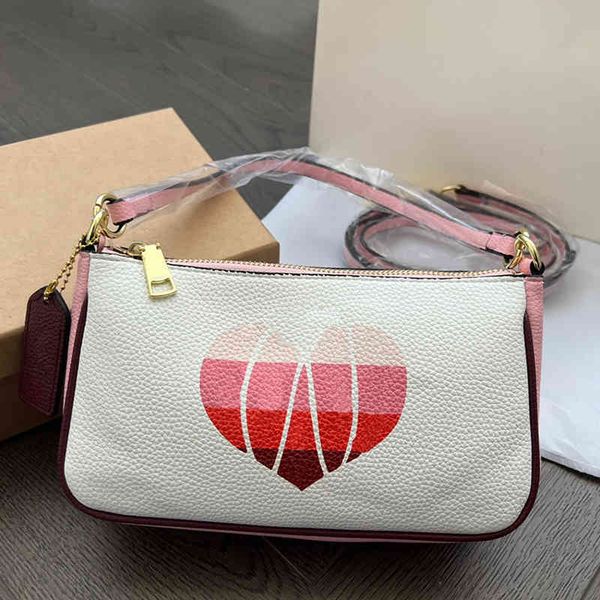 

shoulder bag tote bag designer women heart handbag luxury leather fashion crossbody underarm bags printing 220903