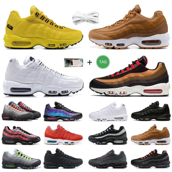 

2022 mens running shoes greedy triple white black nyc taxi michigan navy era glass blue worldwide laser fuchsia nsw seahawks mens women trai