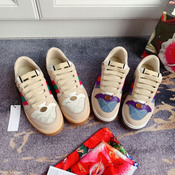

2022 designer screener sneakers dirty casual shoes men women trainers low leather sneaker classic blue red stripe rubber shoe with box, Black