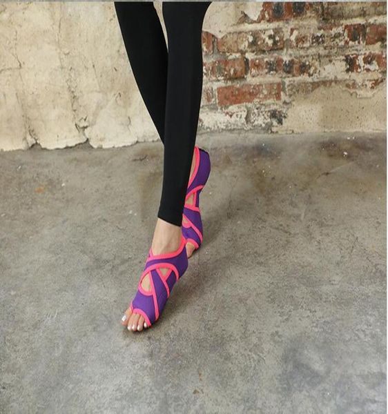 

crossborder yoga ballet modern dance shoes for inflight antiskid professional fitness 5 fingers yoga socks, Black;yellow
