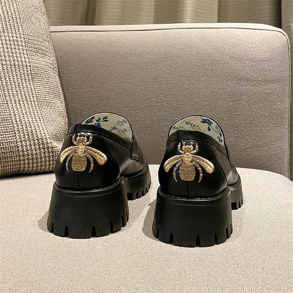 

2020 autumn horsebit loafer shoes net celebrity with bee small leather shoes platform platform women's shoes lj201112, Black
