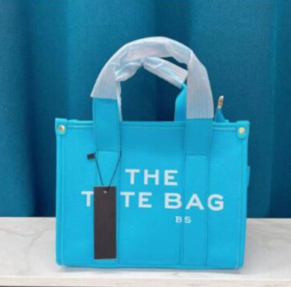 

pretty classic womens tote bag candy colors totebags fashion shopper big capacity shoulder bags grenadine letter print tote handbags