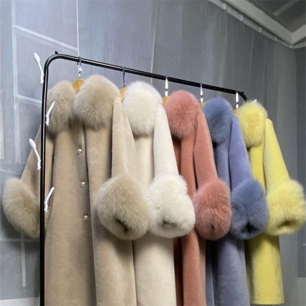

women's wool blends women coats and jackets winter real sheep shearing coat women's wool coat winter fur collar and lamb fur jacke, Black