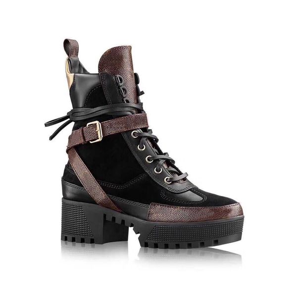 

classic martin boots designer winter coarse heel women shoes 100% leather flamingos love arrow medal desert boot lace up lady thick high hee, Black