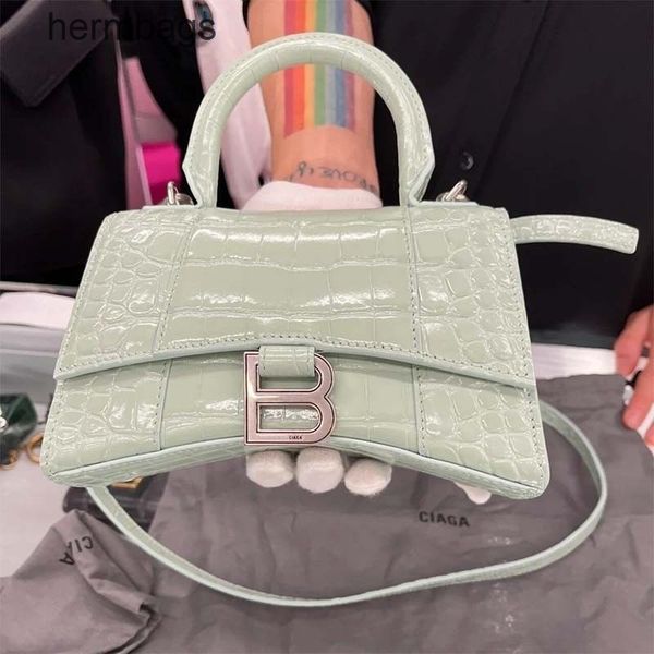 

balencaigass bags hourglass handbags bag 2022 spring versatile leather alligator portable portable small fashion qkf6