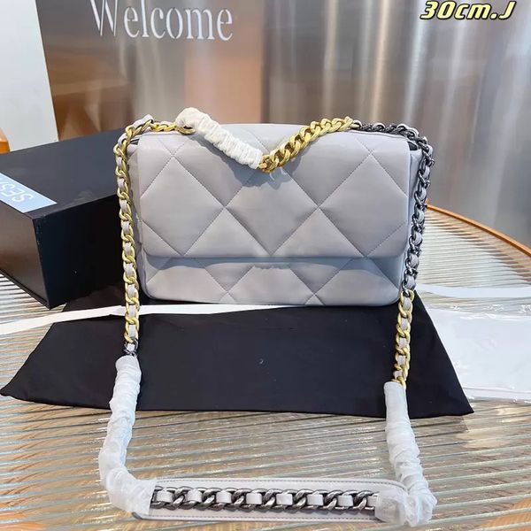 

new fashion trends 19 maxi jumb lambskin bags quilted classic flap cross body shoulder purse large capacity gold metal hardware 8 colors cho