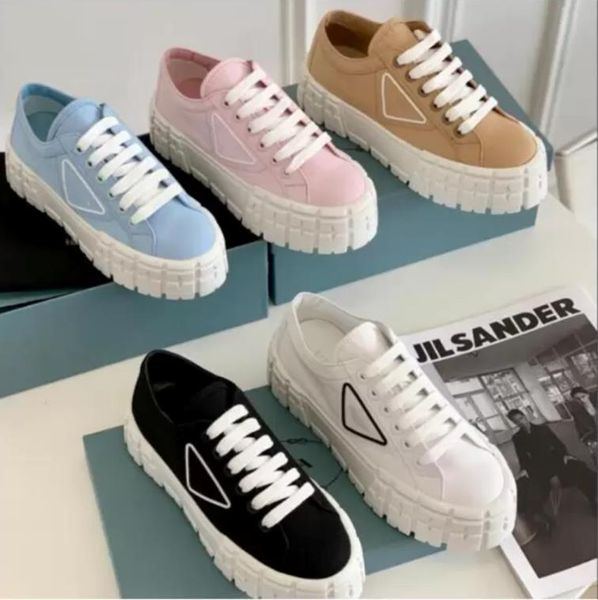 

prad shoesprad new luxurys women designer sneakers nylon casual shoes gabardine classic canvas sneakers brand wheel lady stylist trainers fa, Black