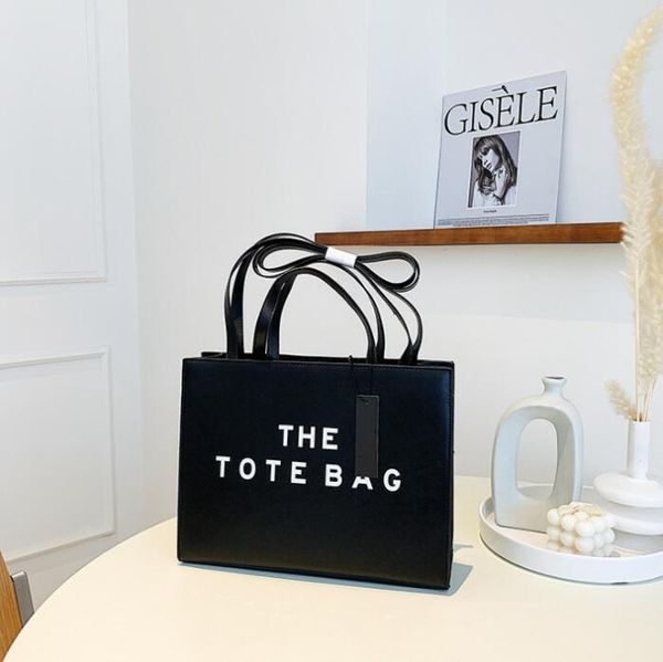 

retro handbag new fashion letter women's tote large capacity commuter messenger leather bag