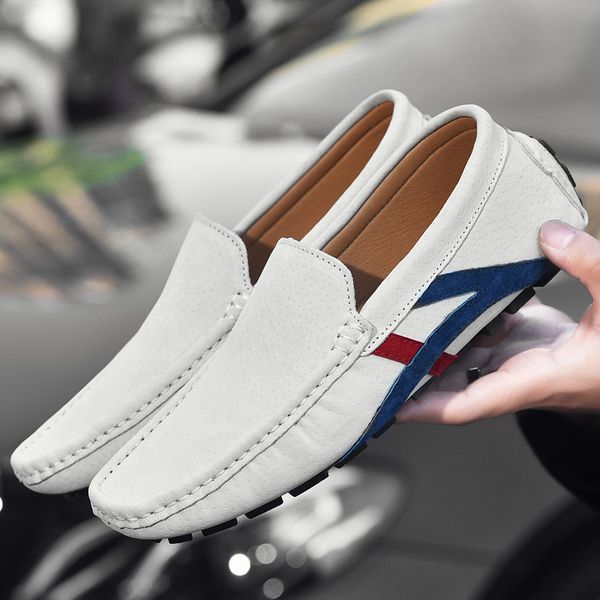 

leather shoes autumn 2022 white light breathable wear-resistant shock-absorbing non slip soft sole easy to wear suitable for men to drive, Red;white