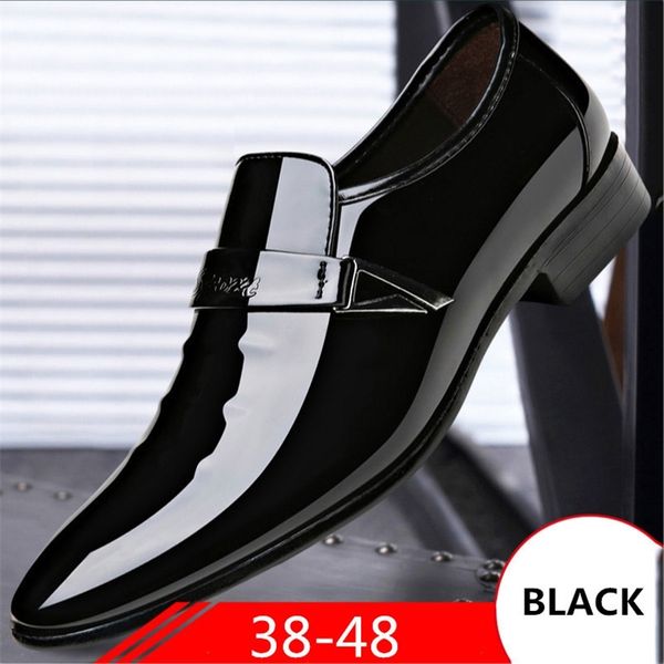 

dress shoes men italian leather slip on fashion moccasin glitter formal male pointed toe for 220907, Black