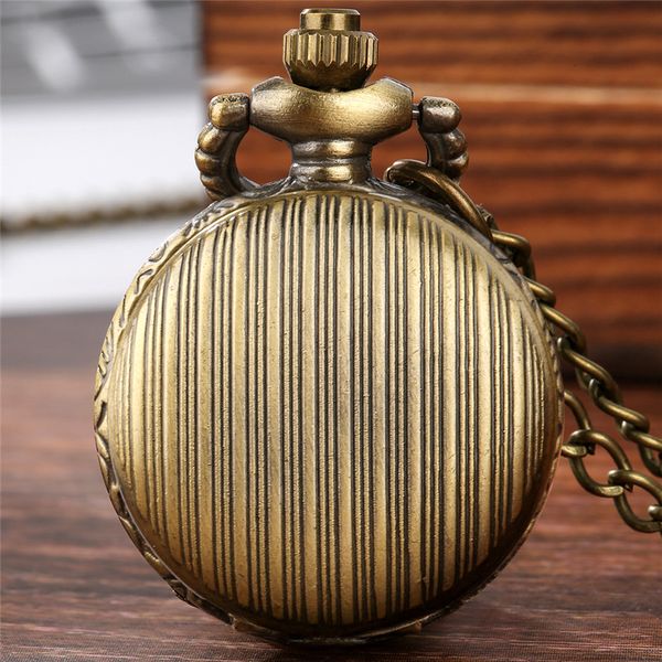 

old fashion watch engraved stripe design men women quartz analog pocket watches with necklace chain arabic number clock, Slivery;golden