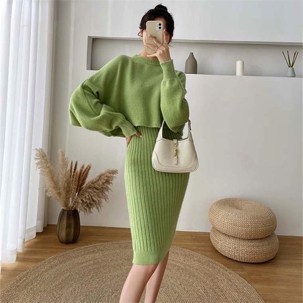 

two piece dress knitted sweater set women casual batwing short pullover sweaters ribbed knit spaghetti midi bodycon es 2 pcs suit 220906, White