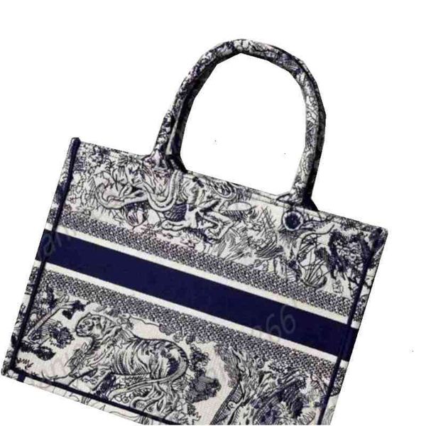 

designer bag 7a quality fashion handbags purses shoulder shopping bags for women book embroidery large capacity handbag