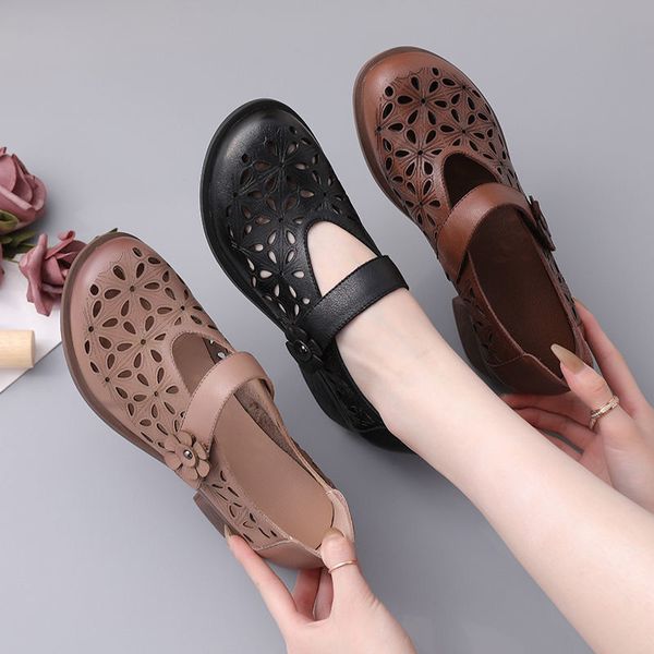 

women sandals pu leather hollow out comfort flats solid color mother shoes fashion loafers casual hollow flower one-word buckle round head c, Black