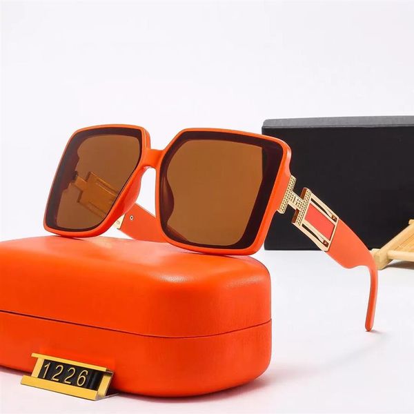 

2022 luxury brands sunglasses fashion multicolor classic women mens glasses driving sport shading trend with box 1226253x, White;black