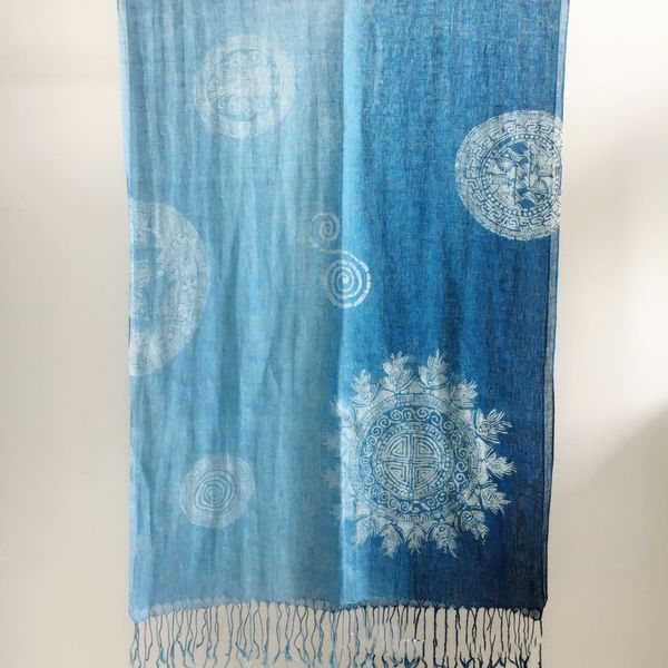 

natural material pure linen printed scarf batik effect scarf sunscreen retro ethnic style, Blue;gray