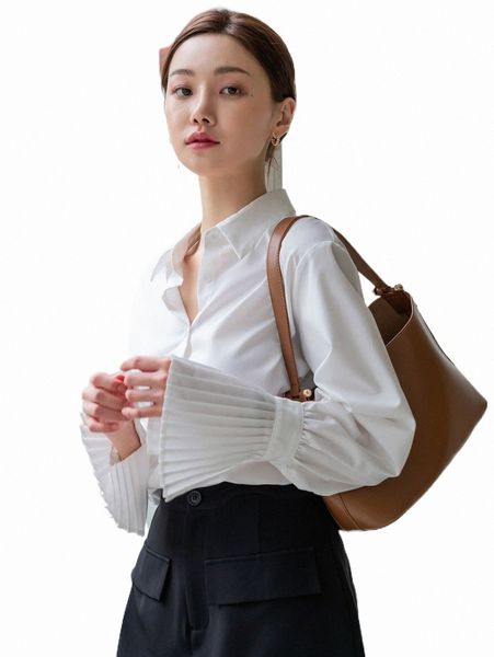 

women's blouses & shirts dazy solid curved hem pleated cuff shirt r2qd#, White