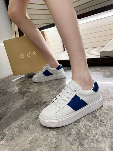 

luxury womens mens designer casual shoes boots white pink carnelian red outline trim reflective black pearlscent leather platform sneakers s