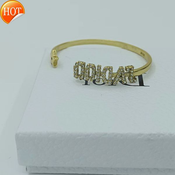

d family di bracelet cd advanced sense light luxury temperament new letter diamond star fashion factory direct sale, Golden;silver