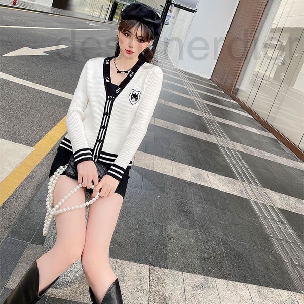 

women's knits & tees designer xiaoxiangfeng 21 v-neck cardigan black edge contrast color zhang zi slim fit college style wool sweater w, White