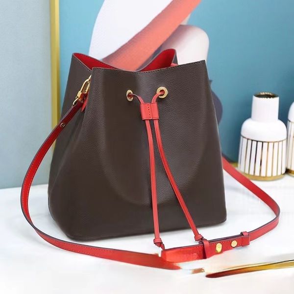 

2022 shoulder bagscrossbody bags ladies handbags genuine leathers luxury bags designer sling bag old flower drawstring bucket large mm grace