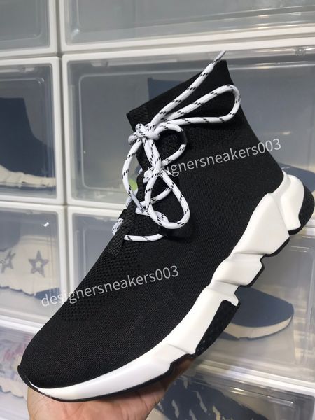 

2022 luxury designer leather and nylon fabric ankle boots fashion biker australia booties women winter platform sneakers ly220105, Black